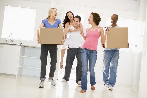 Customer completing a storage booking agreement for Elephantandcastle Storage